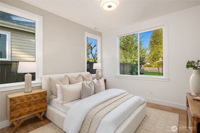 13004 NE 112th Street, Kirkland, WA 98033