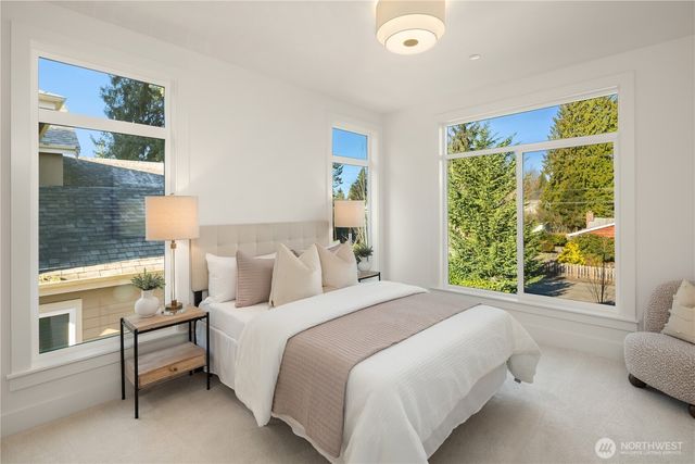 13004 NE 112th Street, Kirkland, WA 98033