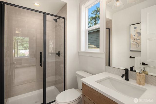 13004 NE 112th Street, Kirkland, WA 98033