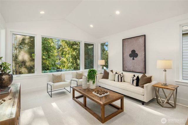 13004 NE 112th Street, Kirkland, WA 98033