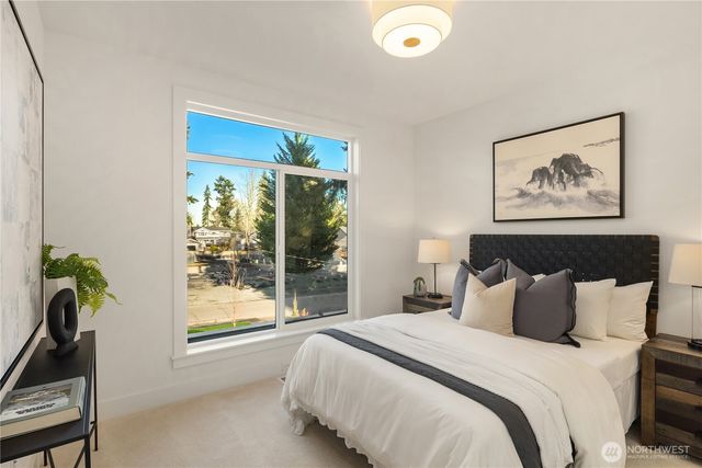 13004 NE 112th Street, Kirkland, WA 98033