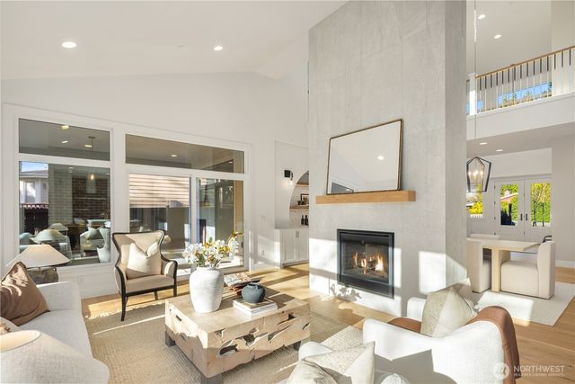 13004 NE 112th Street, Kirkland, WA 98033