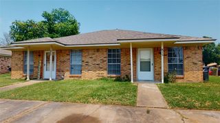 815 Llano Place, College Station, TX 77840