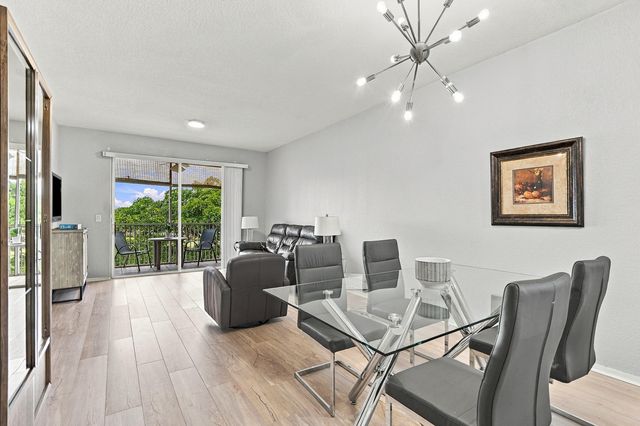 7755 Yardley Drive 410, Tamarac, FL 33321