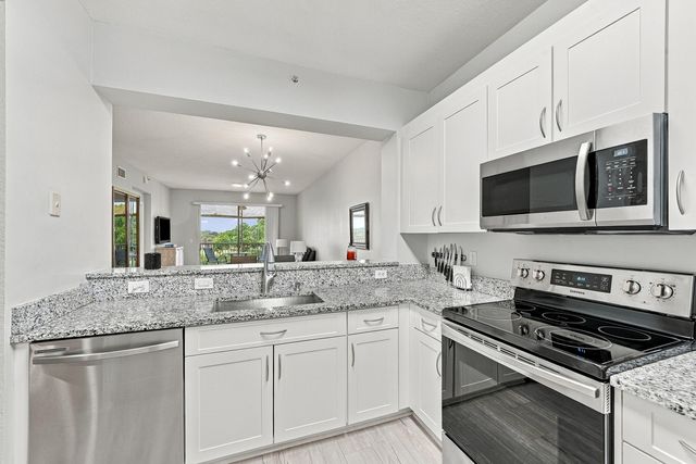 7755 Yardley Drive 410, Tamarac, FL 33321