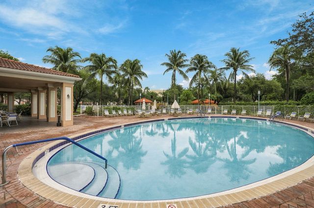 7755 Yardley Drive 410, Tamarac, FL 33321