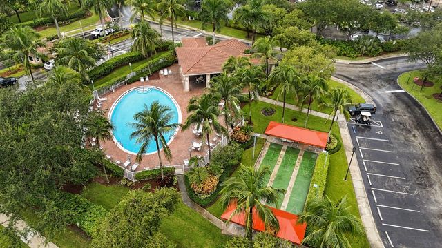7755 Yardley Drive 410, Tamarac, FL 33321