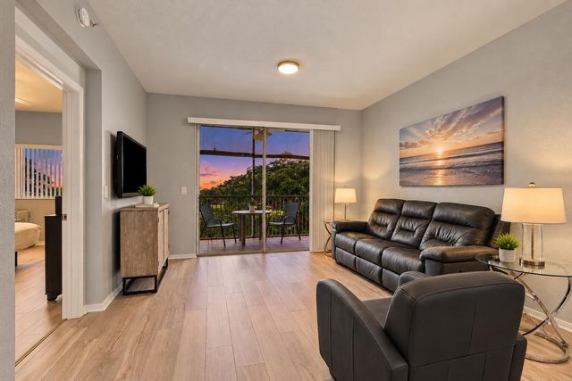7755 Yardley Drive 410, Tamarac, FL 33321