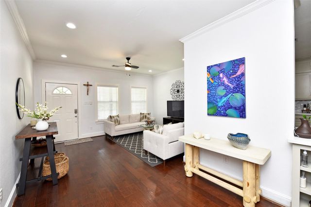 7954 Sparta Street, Houston, TX 77028