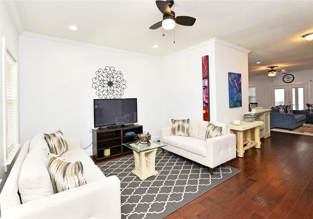 7954 Sparta Street, Houston, TX 77028