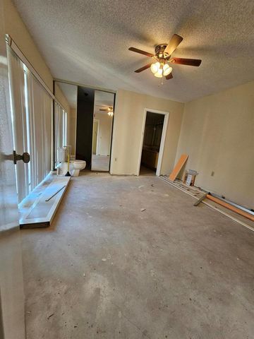 5152 51st Way, West Palm Beach, FL 33409