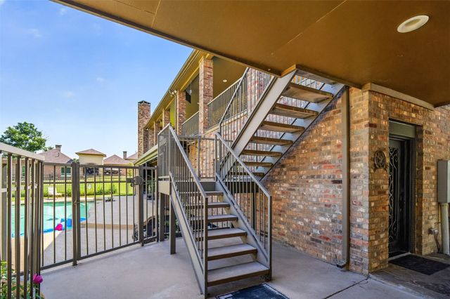 12070 Lake Trail Drive, Copper Canyon, TX 76226