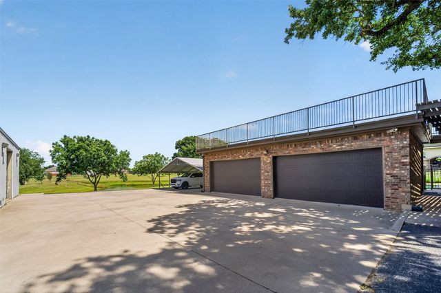 12070 Lake Trail Drive, Copper Canyon, TX 76226