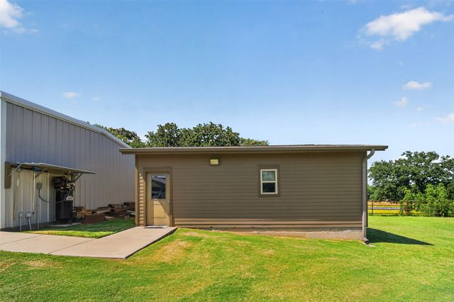 12070 Lake Trail Drive, Copper Canyon, TX 76226