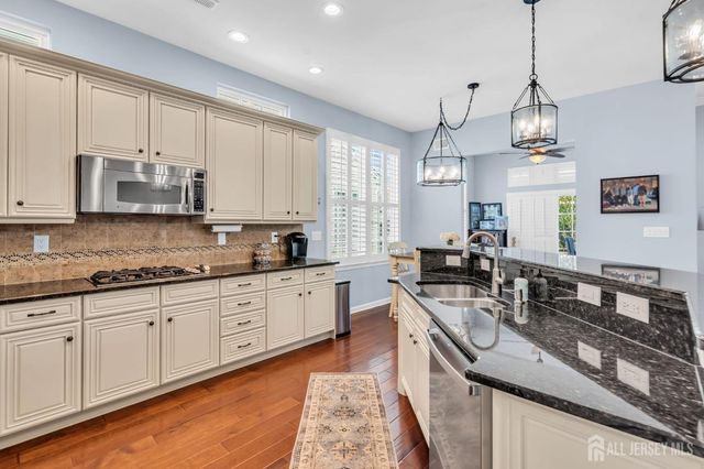 117 Kings Mill Road, Monroe, NJ 08831
