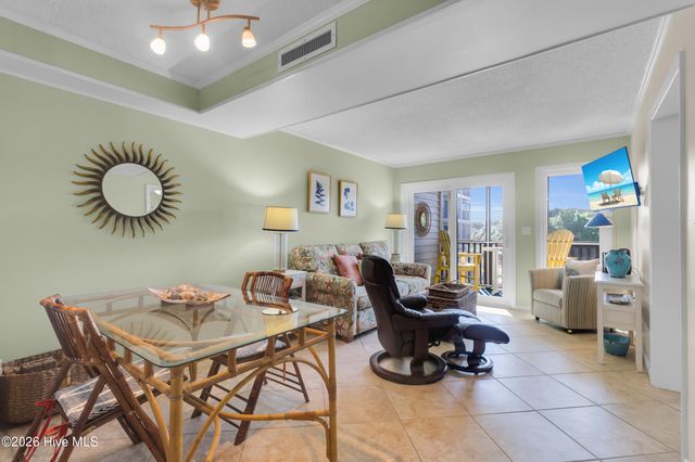 2509 W Fort Macon Road 102-B, Atlantic Beach, NC 28512