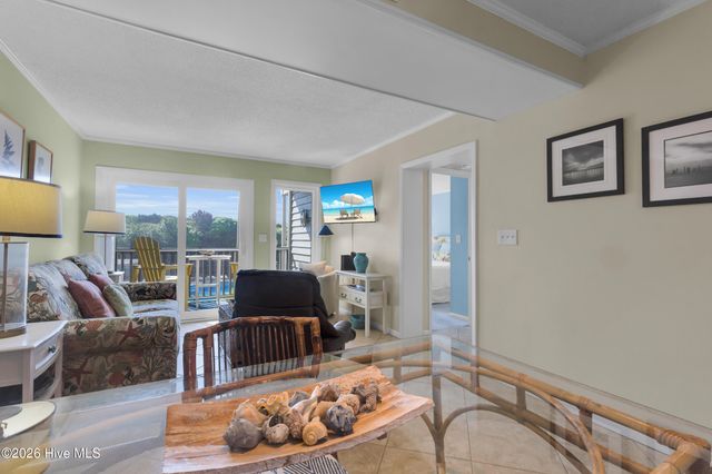 2509 W Fort Macon Road 102-B, Atlantic Beach, NC 28512