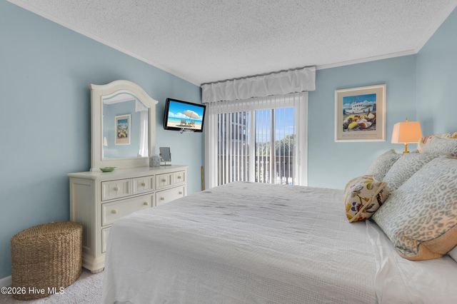 2509 W Fort Macon Road 102-B, Atlantic Beach, NC 28512