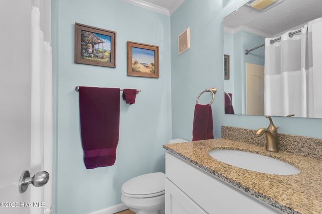 2509 W Fort Macon Road 102-B, Atlantic Beach, NC 28512