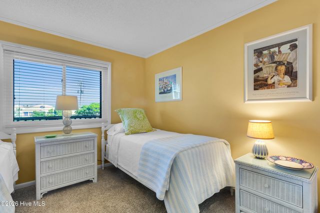 2509 W Fort Macon Road 102-B, Atlantic Beach, NC 28512