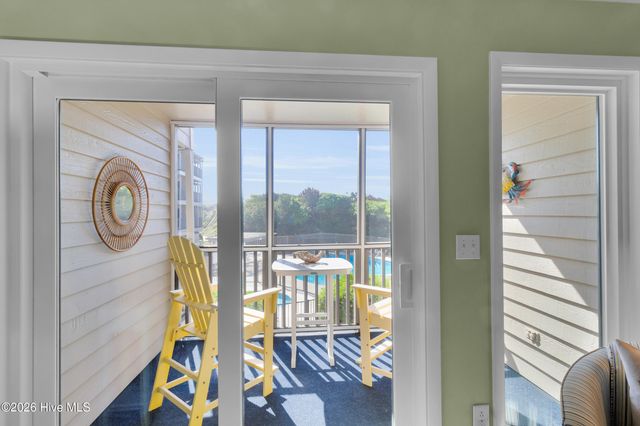 2509 W Fort Macon Road 102-B, Atlantic Beach, NC 28512