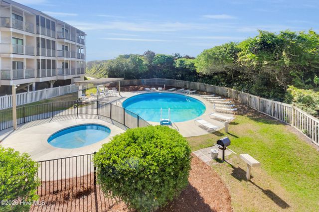 2509 W Fort Macon Road 102-B, Atlantic Beach, NC 28512