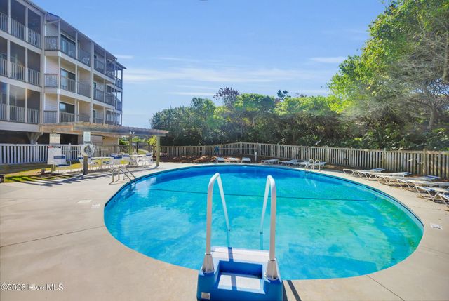 2509 W Fort Macon Road 102-B, Atlantic Beach, NC 28512