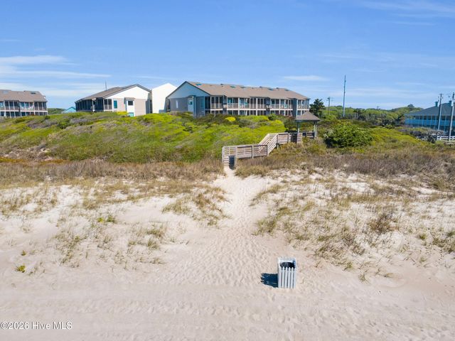 2509 W Fort Macon Road 102-B, Atlantic Beach, NC 28512