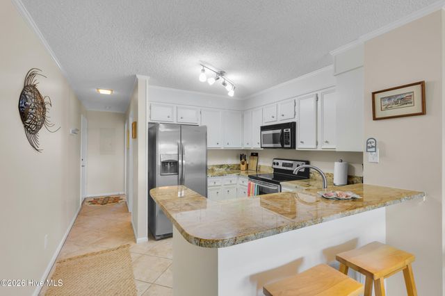 2509 W Fort Macon Road 102-B, Atlantic Beach, NC 28512