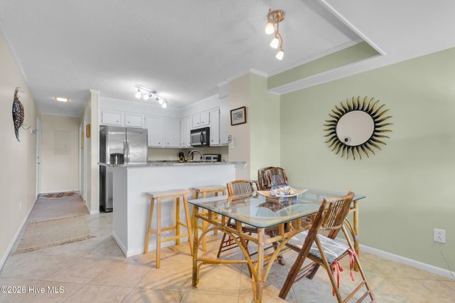 2509 W Fort Macon Road 102-B, Atlantic Beach, NC 28512