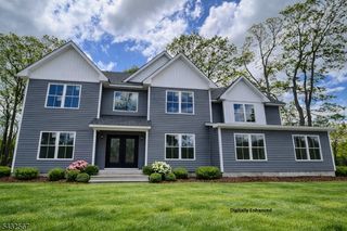 6 Chamberlain Ln, Mount Olive Twp., NJ 07828