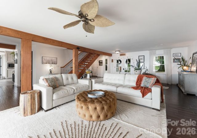 20732 Eastpoint Drive, Cornelius, NC 28031