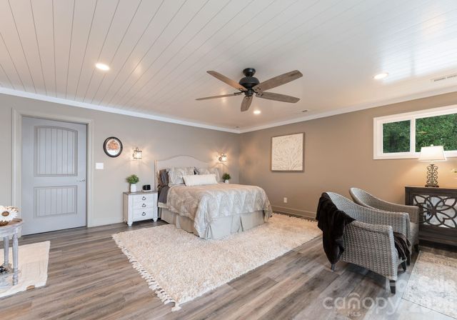 20732 Eastpoint Drive, Cornelius, NC 28031