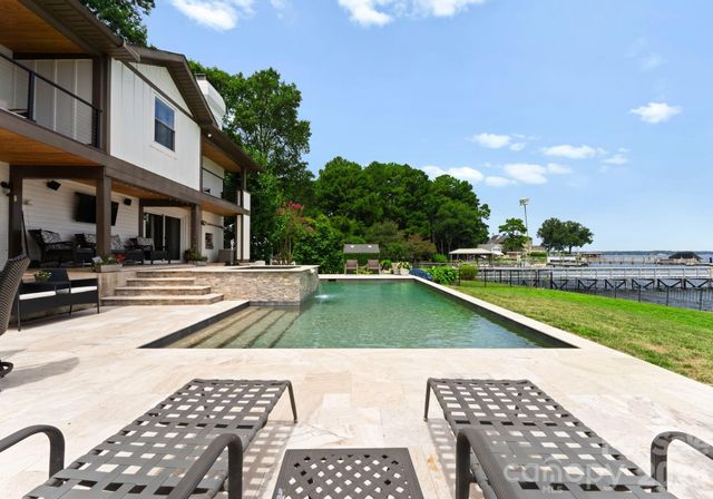 20732 Eastpoint Drive, Cornelius, NC 28031