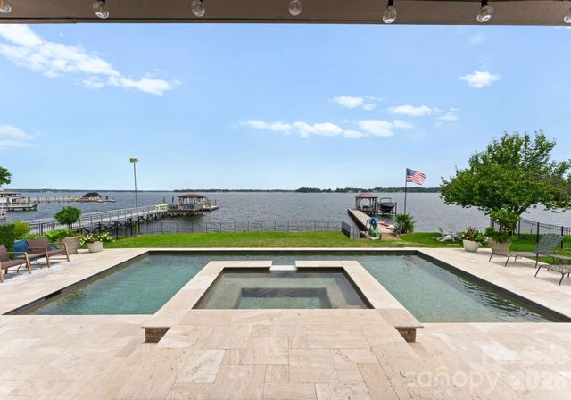 20732 Eastpoint Drive, Cornelius, NC 28031