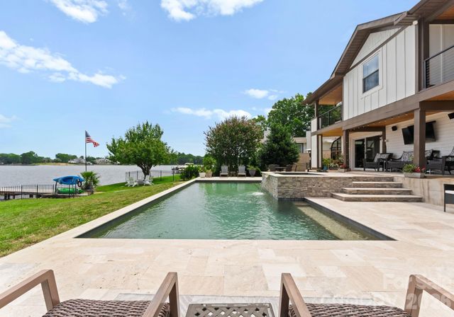 20732 Eastpoint Drive, Cornelius, NC 28031