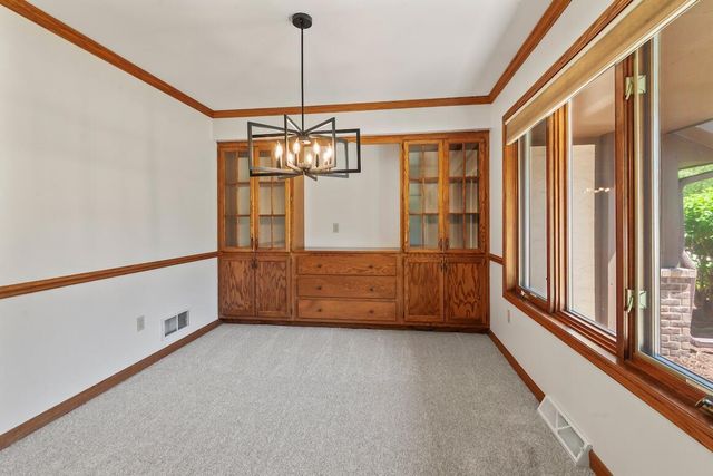 2230 Stony Ridge DRIVE, Waukesha, WI 53189