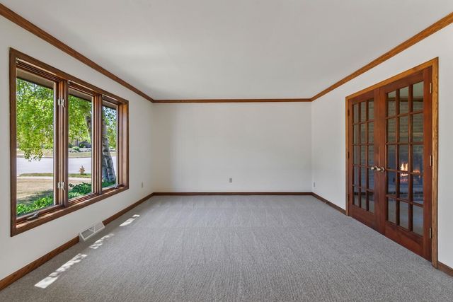 2230 Stony Ridge DRIVE, Waukesha, WI 53189
