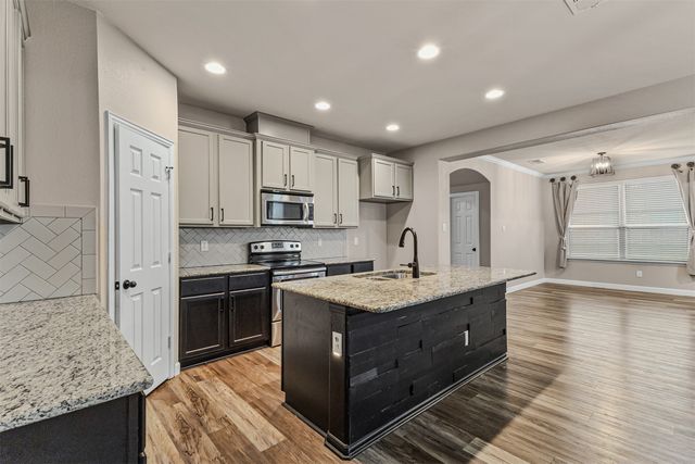 797 Sycamore Trail, Forney, TX 75126