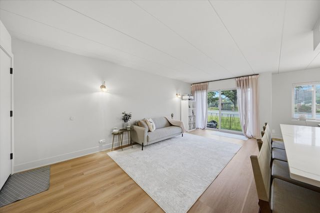 3158 W 88th Street 103, Evergreen Park, IL 60805