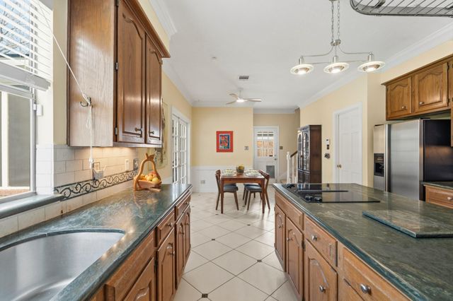 1514 Kings Castle Drive, Katy, TX 77450