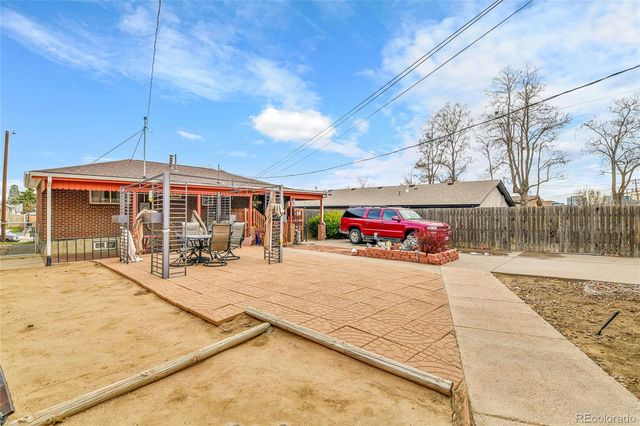 3929 Lipan Street, Denver, CO 80211