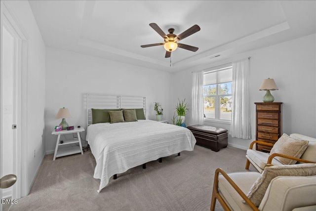 469 Olde Place Drive, Zebulon, NC 27597