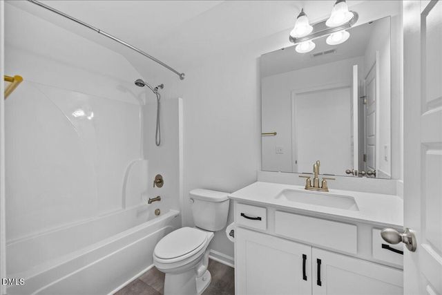 469 Olde Place Drive, Zebulon, NC 27597