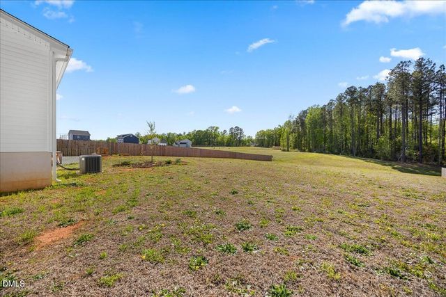 469 Olde Place Drive, Zebulon, NC 27597