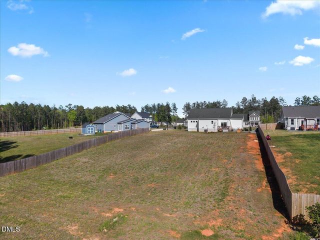 469 Olde Place Drive, Zebulon, NC 27597