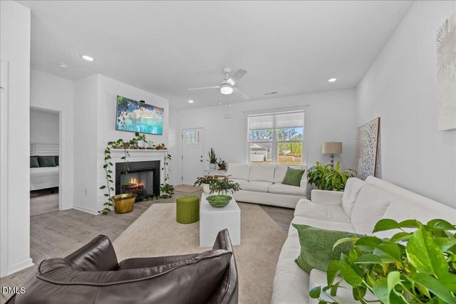 469 Olde Place Drive, Zebulon, NC 27597