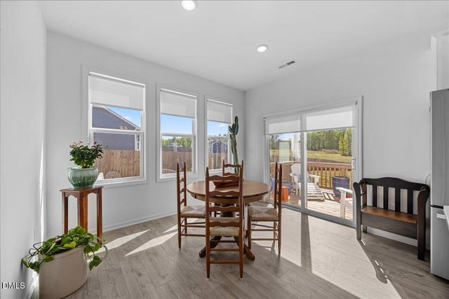 469 Olde Place Drive, Zebulon, NC 27597