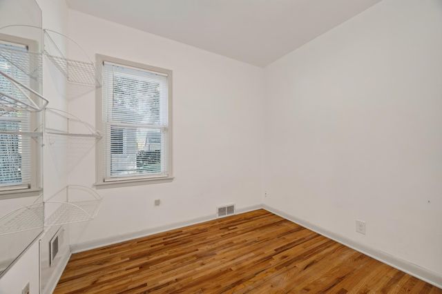 1217 7th Avenue S, South Saint Paul, MN 55075