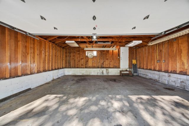 1217 7th Avenue S, South Saint Paul, MN 55075